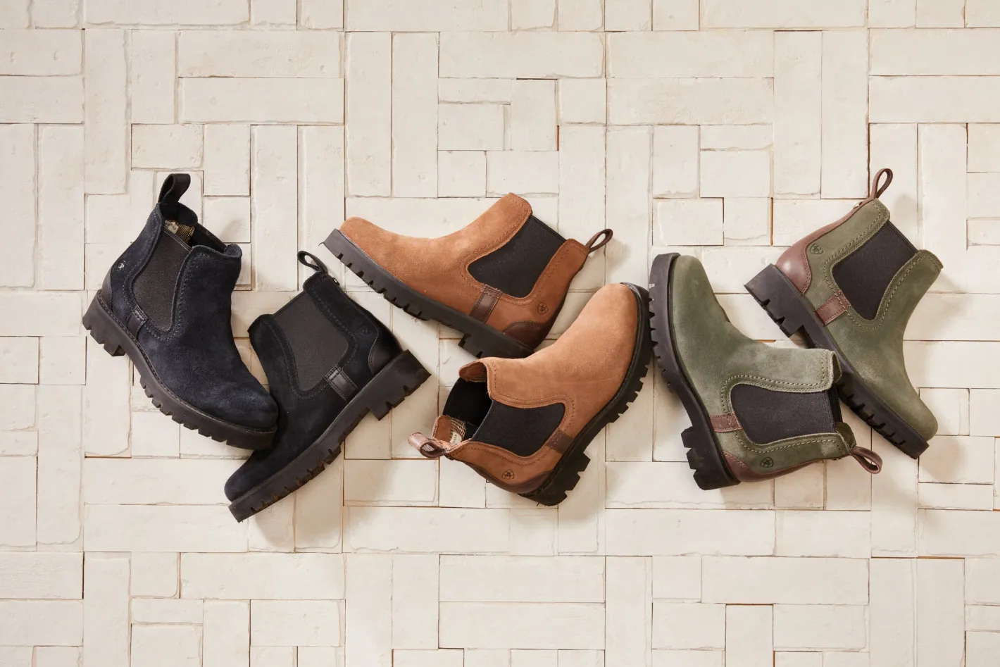 ARIAT ® Ladies’ Wexford Lug Waterproof Chelsea Boots