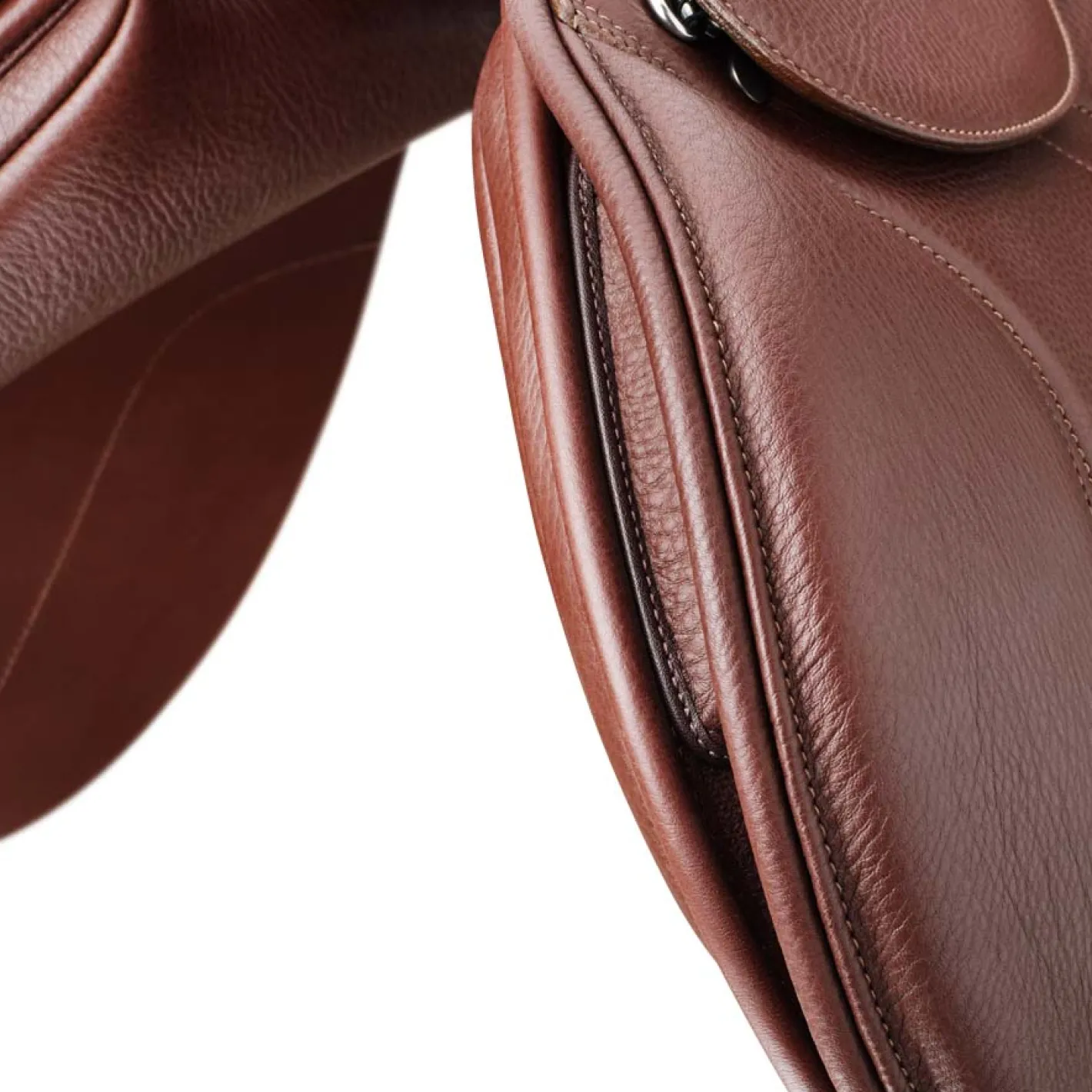 SADDLERY BRANDS INTL Bates Caprilli Close Contact+ Forward Flap Saddle