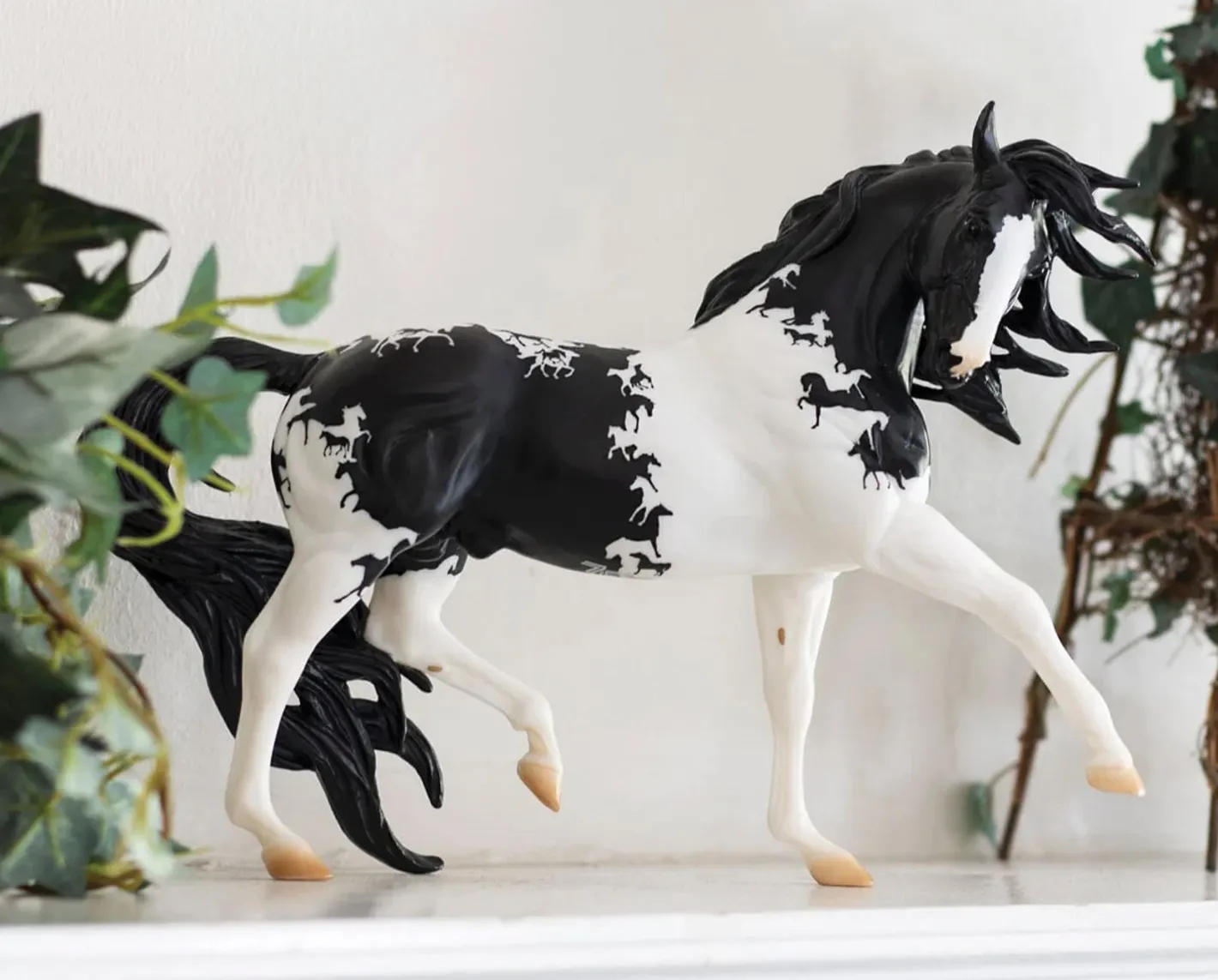 Kids REEVES INTERNATIONAL Breyer® 75th Anniversary Spanish Horse