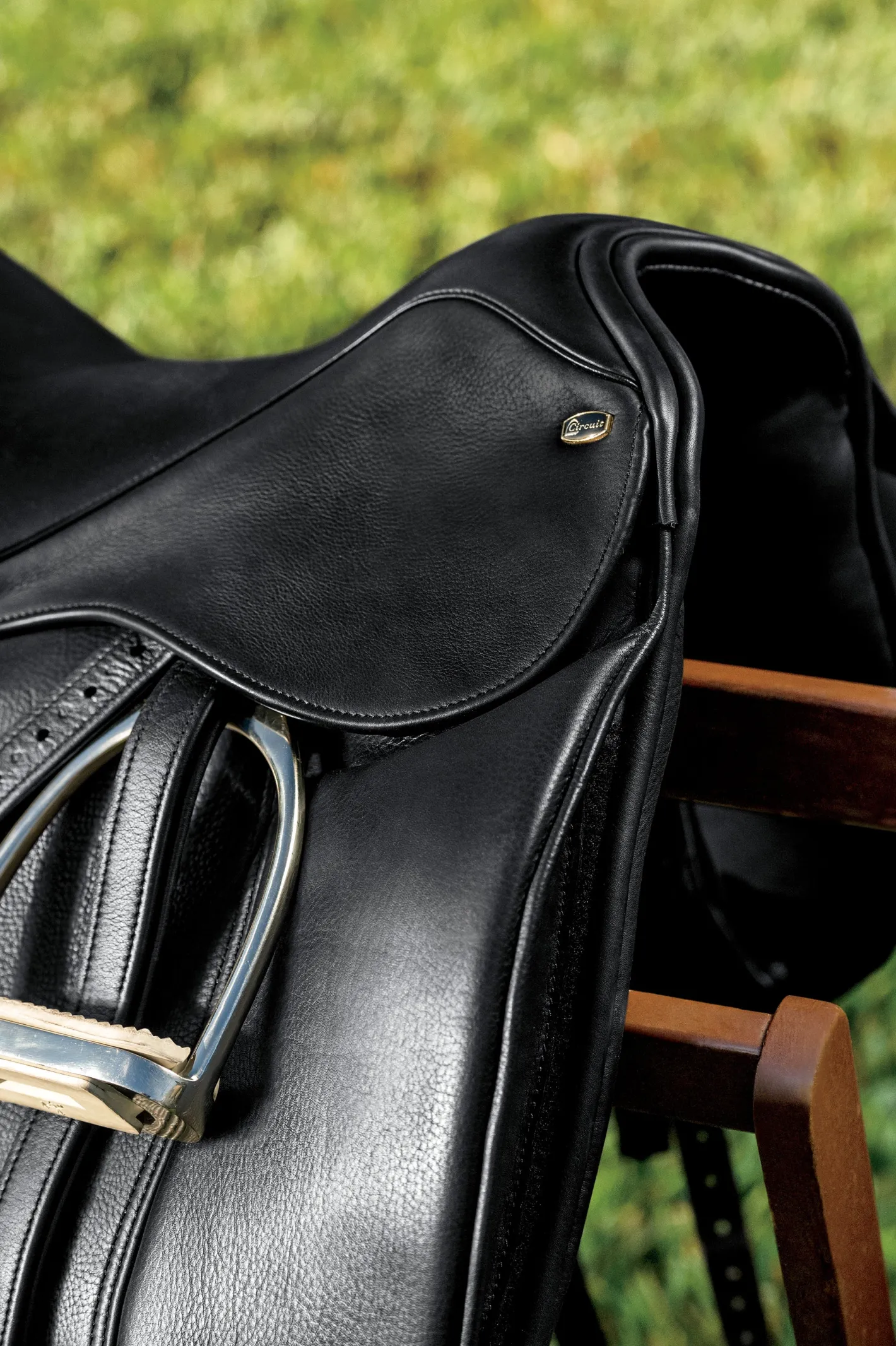 CUEROS SANTA CRUZ Circuit™ Premier Dressage Saddle