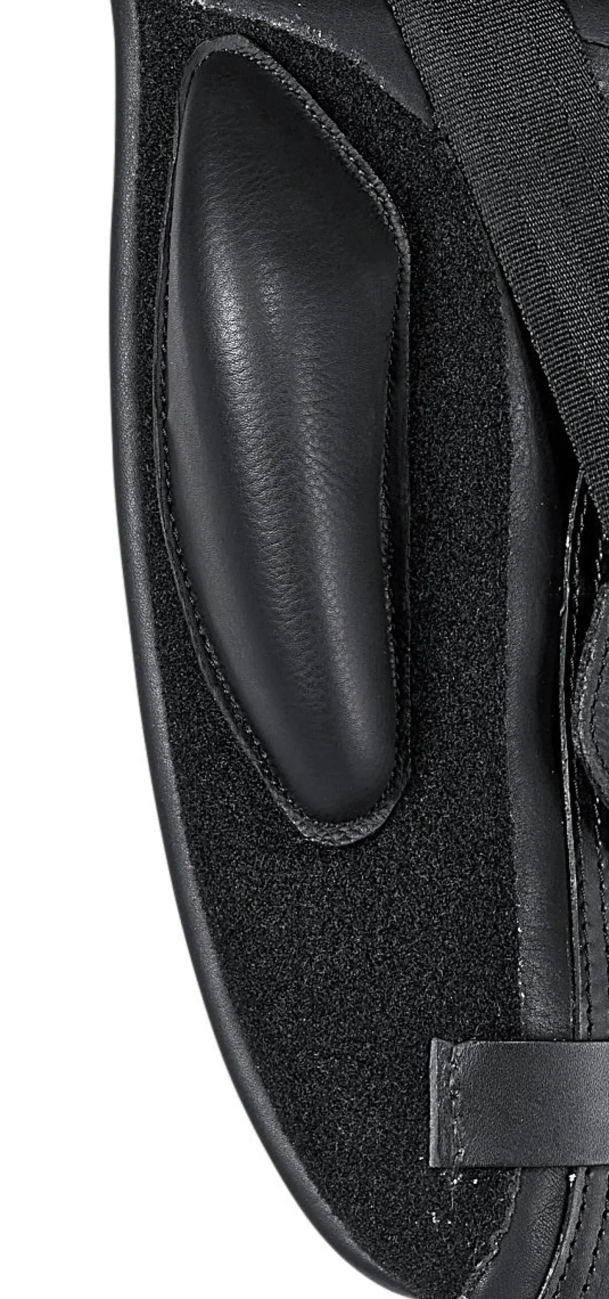 CUEROS SANTA CRUZ Circuit™ Premier Dressage Saddle