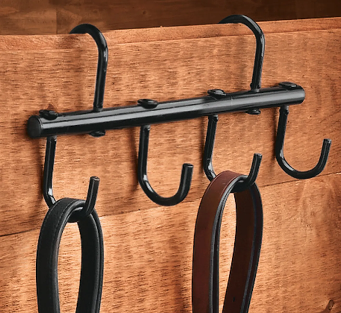 KING YOUNG Collapsible 4-Hook Tack Rack