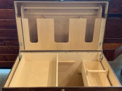 PHOENIX WEST DS Hardwood Trunk with Bandage Lid
