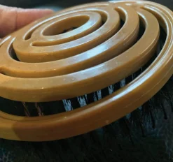 EPONA LTD Epona The Queen’s Mane & Tail Brush