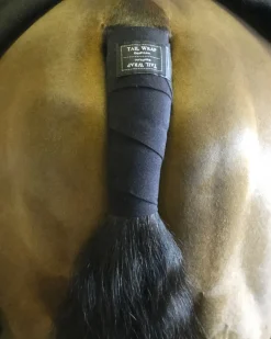 EQUIFIT ® No-Hassle Tail Wrap