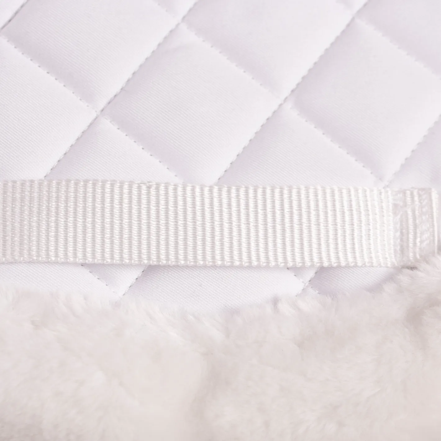 EQUINAVIA Eidsvoll Ultra Fleece Trimmed Show Pad