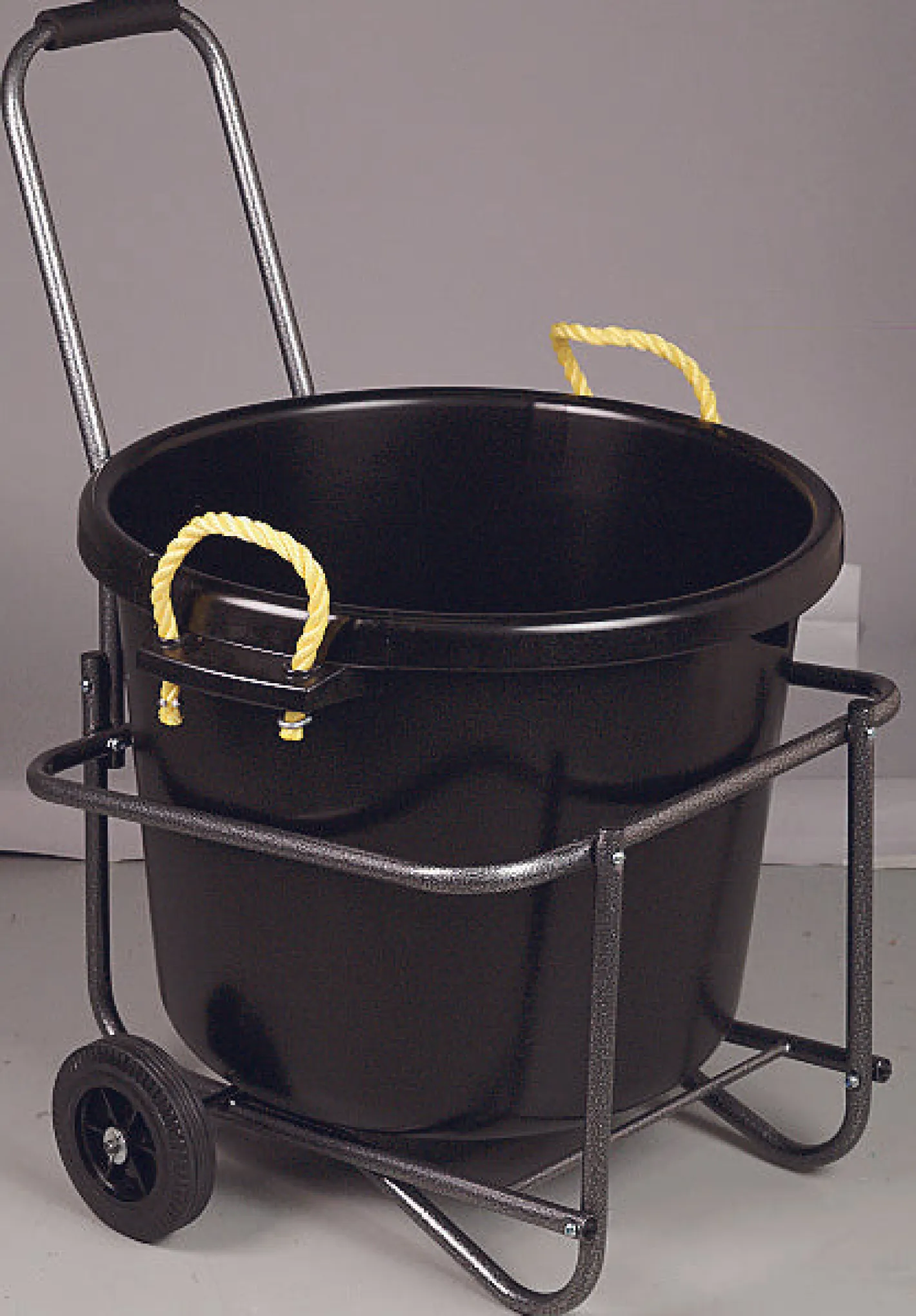BRADLEY CALDWELL Fortiflex® 70-Quart Muck Bucket