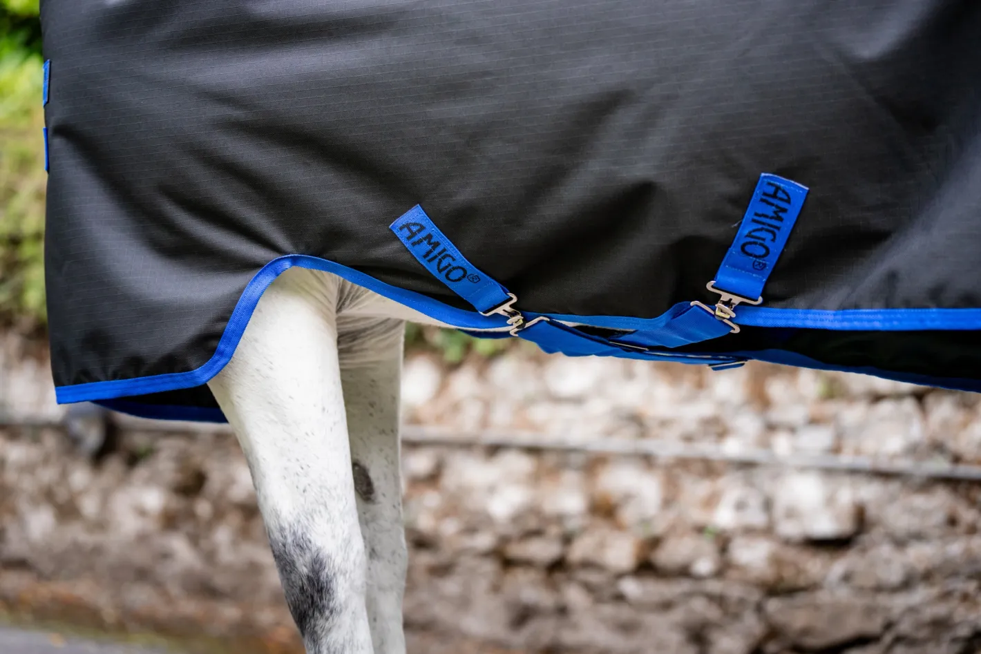 HORSEWARE ® Ireland Amigo® Ripstop 900D 100 Gram Standard Neck Pony Turnout