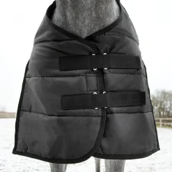 EQUINAVIA Horze Nevada Medium-Weight Stable Blanket