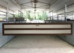 KENSINGTON ™ Aisle Guard with Adjustable Sides