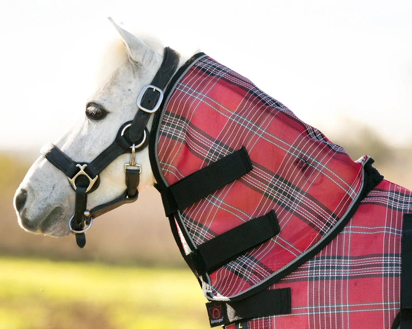 KENSINGTON ™ Mini Protective Neck Cover