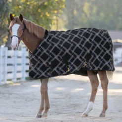 KENSINGTON ™ Signature Adjustable Yearling Turnout Blanket
