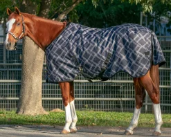 KENSINGTON ™ Signature Lightweight Turnout Blanket