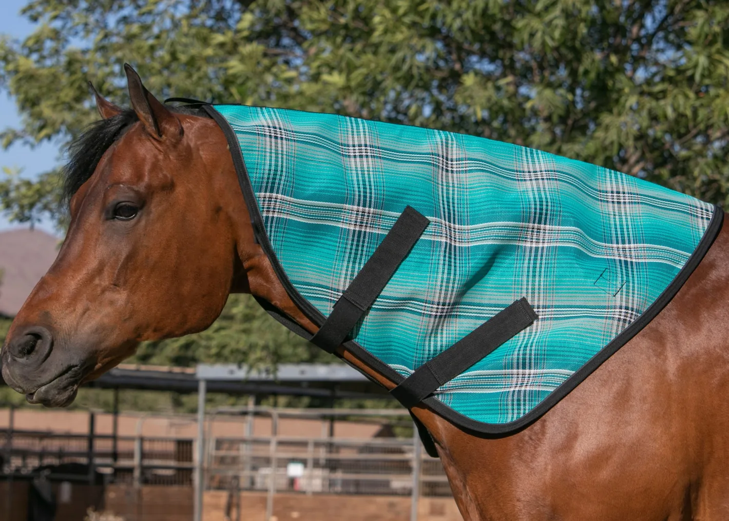 KENSINGTON ™ Textilene® Neck Cover