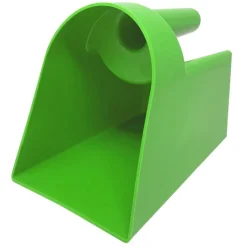 SHILOH STABLES TACK 2-Quart Feed Scoop