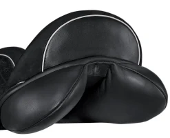 CUSTOM SADDLERY Steffen's Advantage Buffalo Single Flap Dressage Saddle