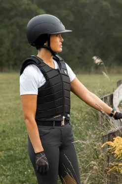 PHOENIX PERFORMANCE Tipperary™ Adults’ Contender ASTM Vest