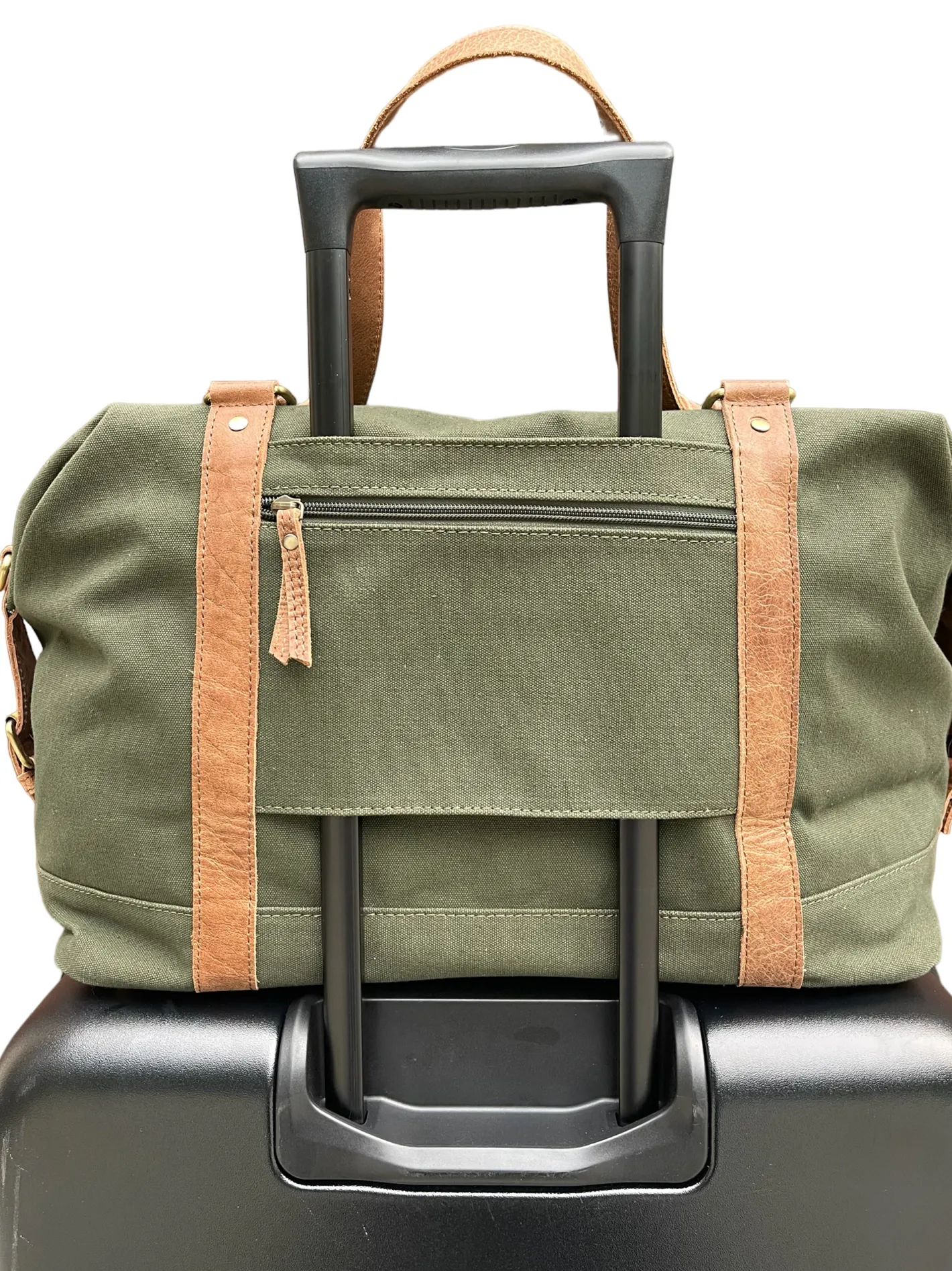 TUCKER TWEED EQUSTRN Tucker Tweed Equestrian™ Barn Duffle
