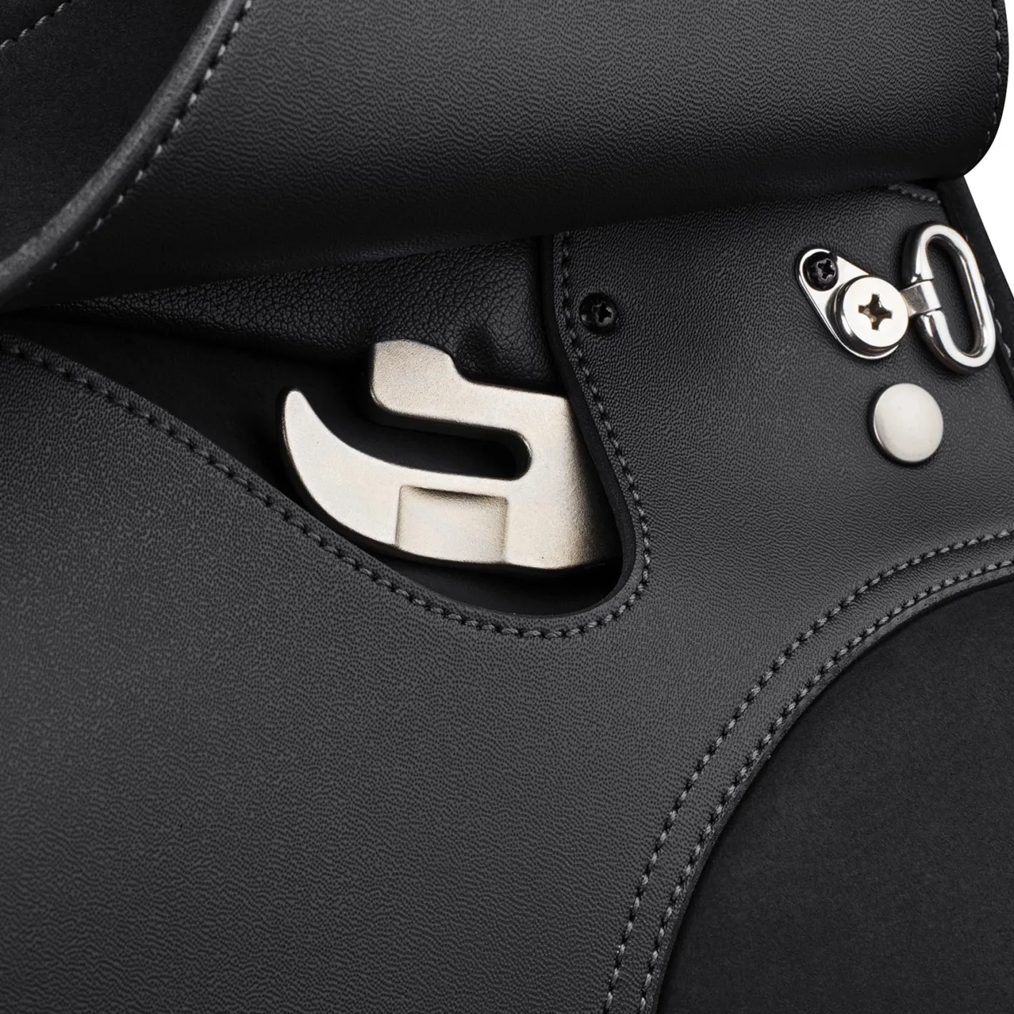 SADDLERY BRANDS INTL Wintec Pro WIDE Dressage Saddle with HART